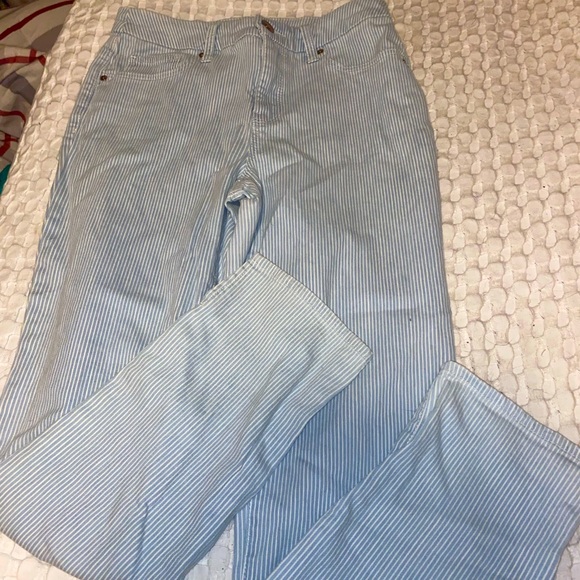 CHICOS so slimming girlfriends pants / size 2/ Chicos 00. White& blue stripes - Picture 1 of 11
